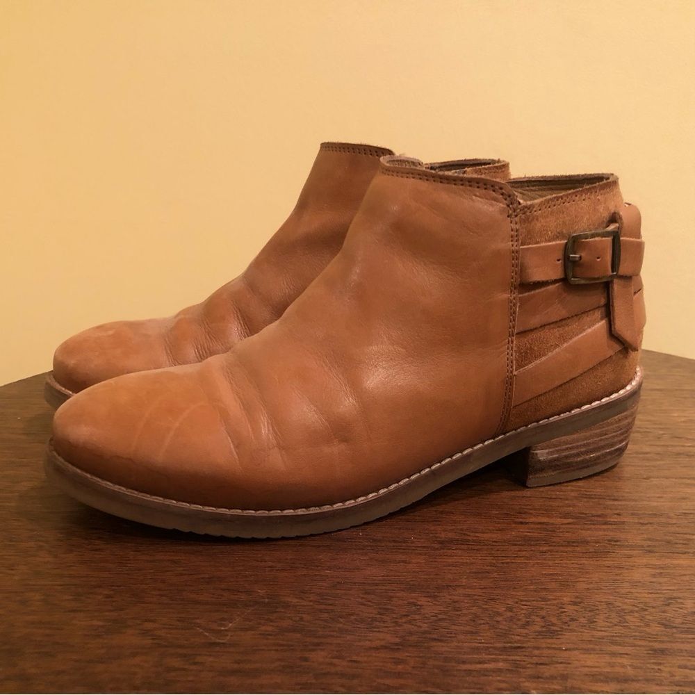 Softwalk Raleigh Brown Leather Ankle Boots (7)